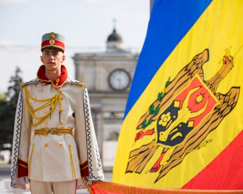 Moldova, neutră între NATO și Kremlin
