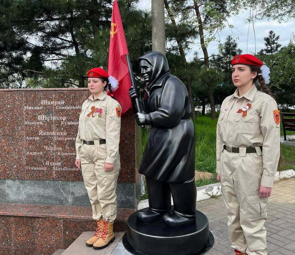 Rușii reinstaurează "epoca sovietică" la Mariupol