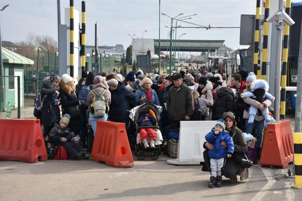Zeci de mii de ucraineni deportați în Rusia