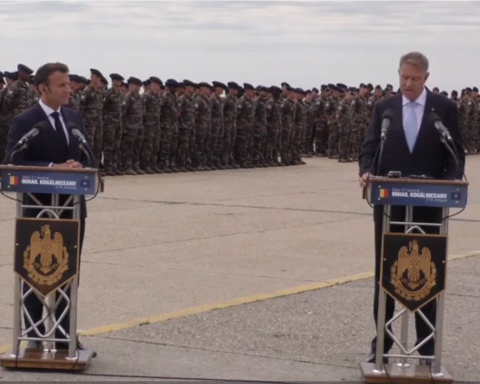 Iohannis mulţumit de prezenţa militarilor francezi în România
