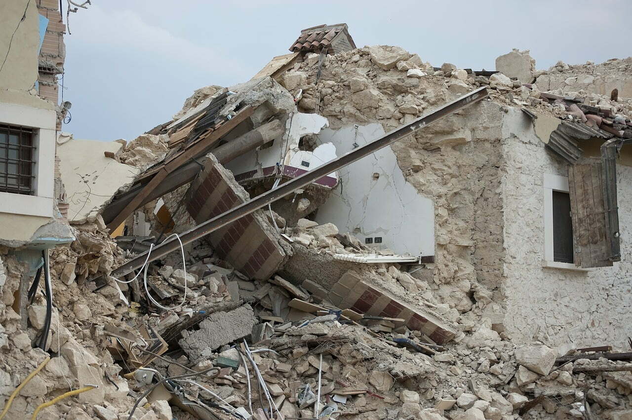 Masacru în Afganistan și Pakistan produs de un cutremur