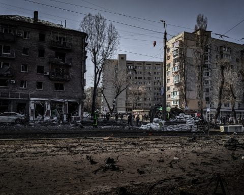 Rușii bombardează lângă Slovacia