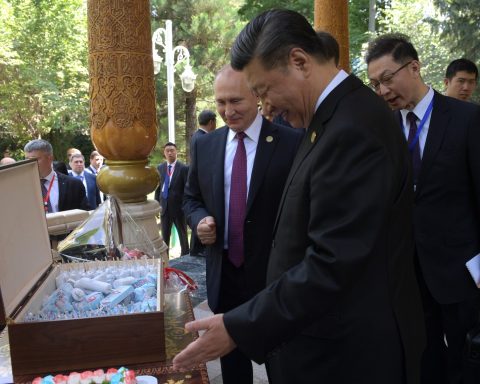 "Tovărășia" Xi Jinping - Putin, pe sfârșite