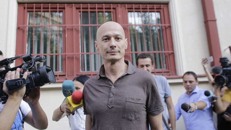 Bogdan Olteanu iese din închisoare prematur