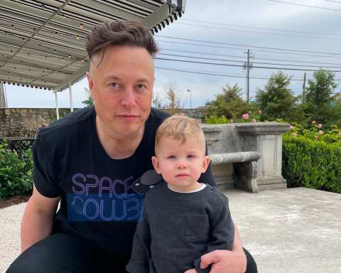 Elon Musk, sfaturi: Faceți mulți copii!