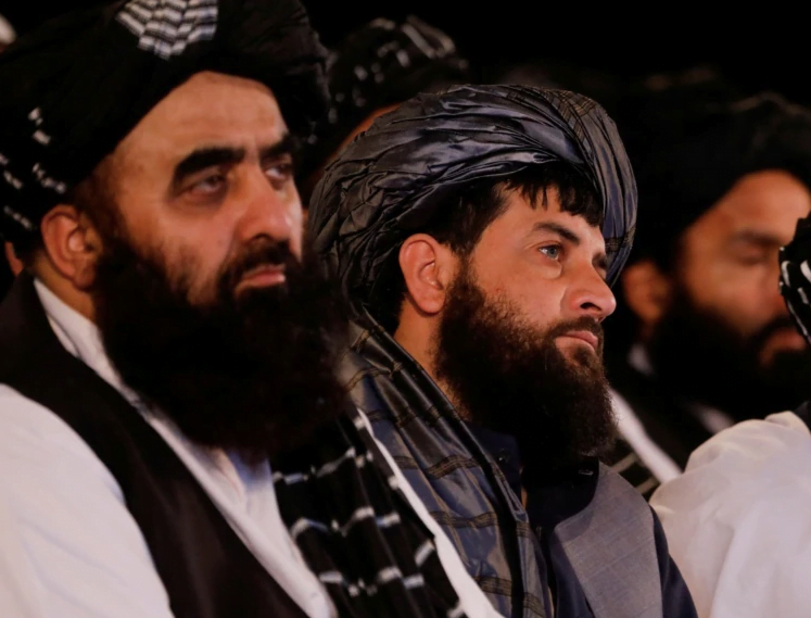 Talibanii afgani îi amenință pe pakistanezi