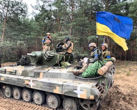 Contraofensiva ucraineană continuă: Lugansk, Donețk, Herson