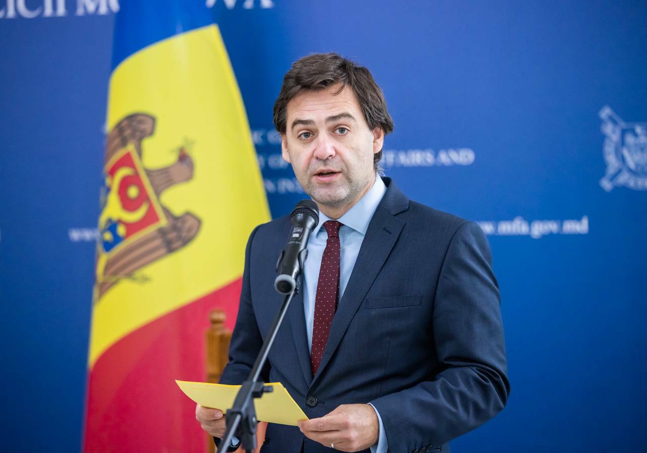 Moldova diplomat rus, persona non grata
