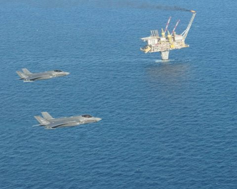 Platformele petroliere norvegiene, apărate militar meticulos