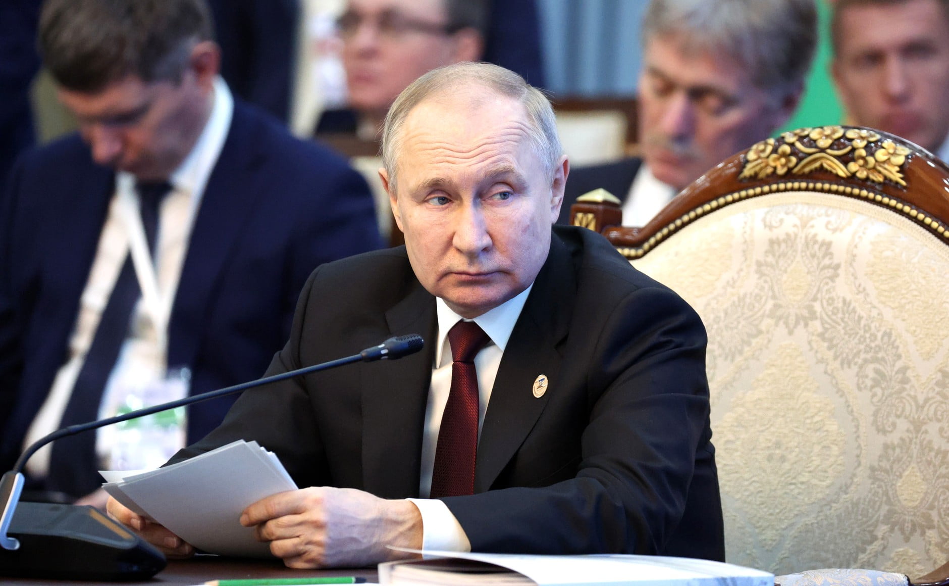 Putin amenință iar cu hipersonice nucleare