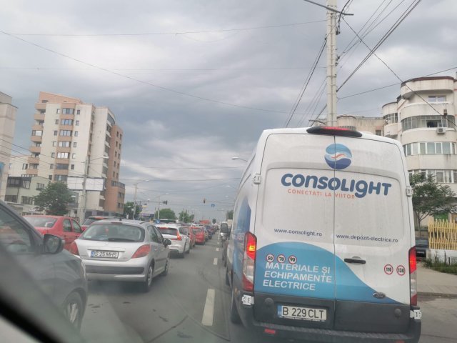 Orașele României trec pe bandă unică