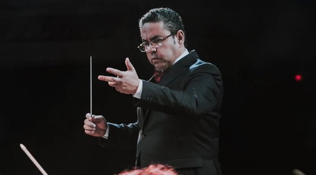 Ce căuta dirijorul brazilian la Iași?