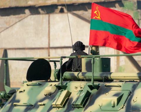 Rusia trimite în Transnistria luptători duri