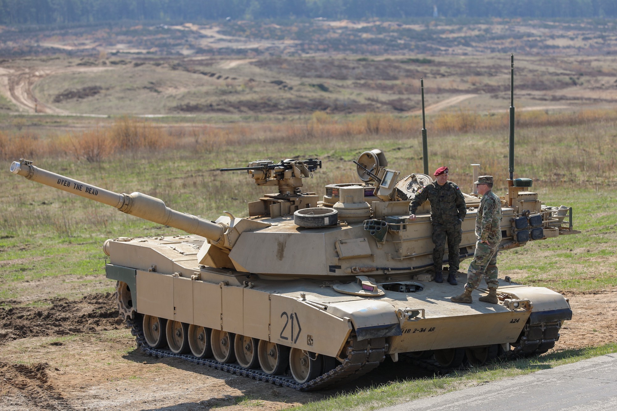 Tancuri Abrams pentru România, preț incert