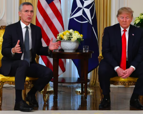 Trump subminează securitatea NATO, spune Stoltenberg