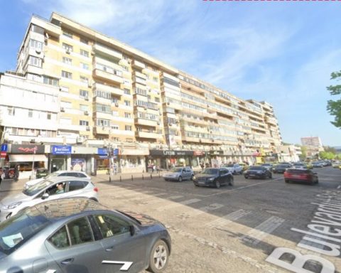 Apartamente goale în centrele marilor orașe