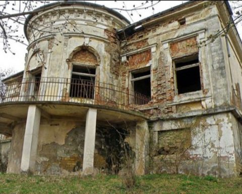 Casa Călăului, ucisă de securea falimentului