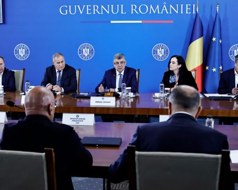 Creșterea datoriei publice, 52% din PIB