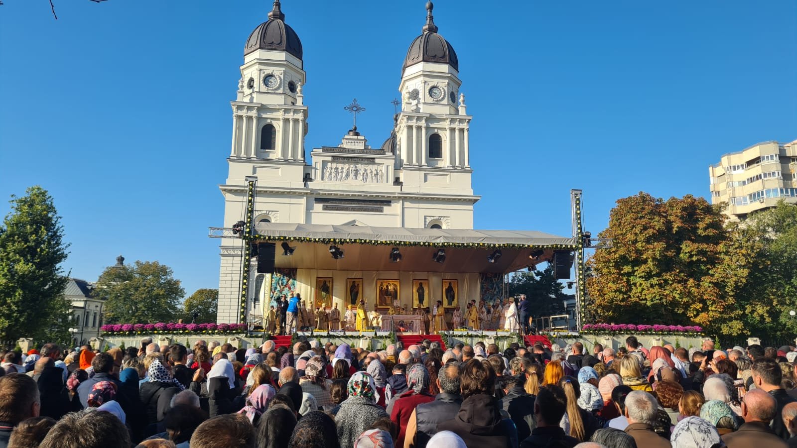 Sute de urgențe medicale la pelerinaj