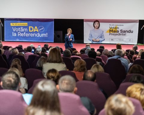 Voturile DA la referendum depășesc NU