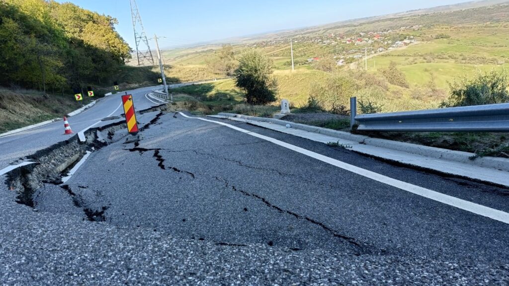 Asfaltare în ciuda alunecărilor de teren